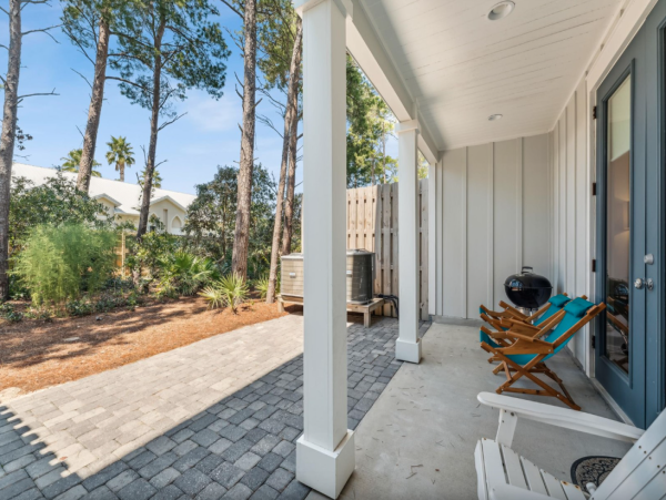 Luxury 5-Bedroom Vacation Townhome in Seagrove Beach - Golf Cart included